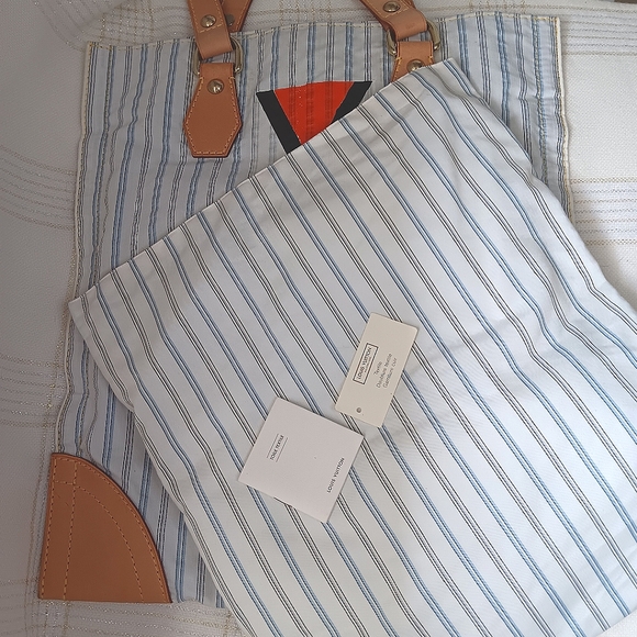 RARE 🔥 Louis Vuitton LIMITED EDITION White/ Blue Striped Tanger Tote bag - Picture 16 of 16